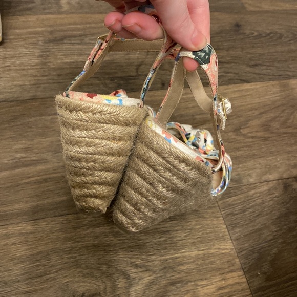 Montego Bay Club Floral wedge size 8 - Picture 10 of 10